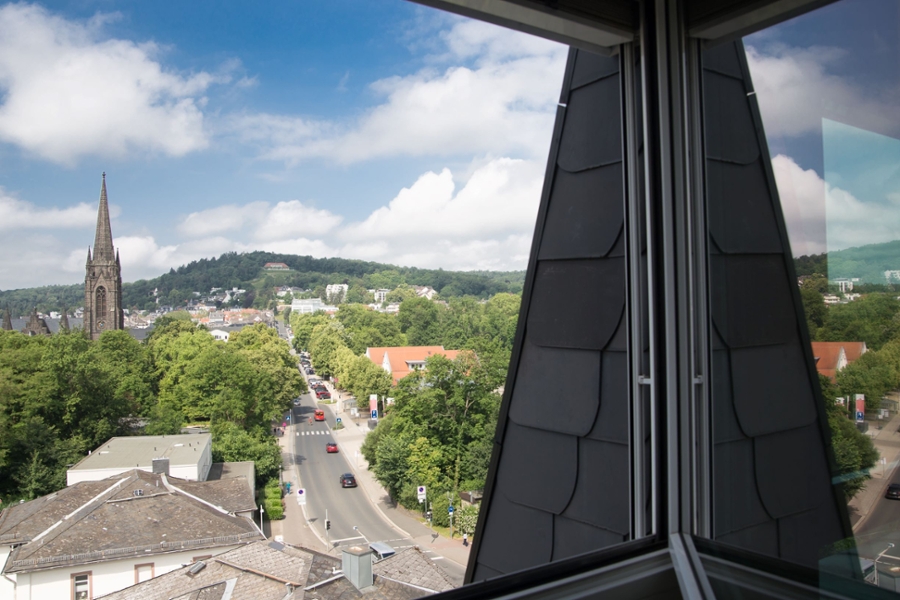 Blick aus Dachgeschoss der Reha-Klinik Taunus in Top-Lage Blick aus Dachgeschoss der Reha-Klinik Taunus in Top-Lage